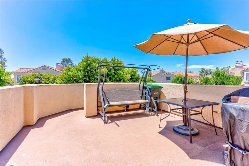 2495 Paseo Circulo, Tustin