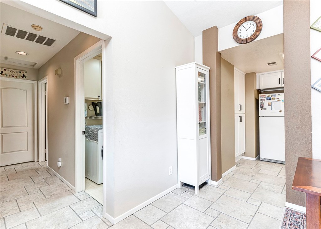 2495 Paseo Circulo, Tustin CA 92782 - photo 3