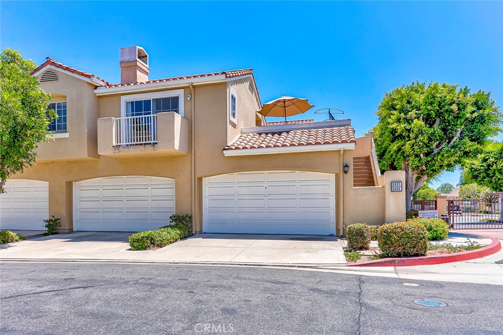 2495 Paseo Circulo, Tustin CA 92782 - photo 11