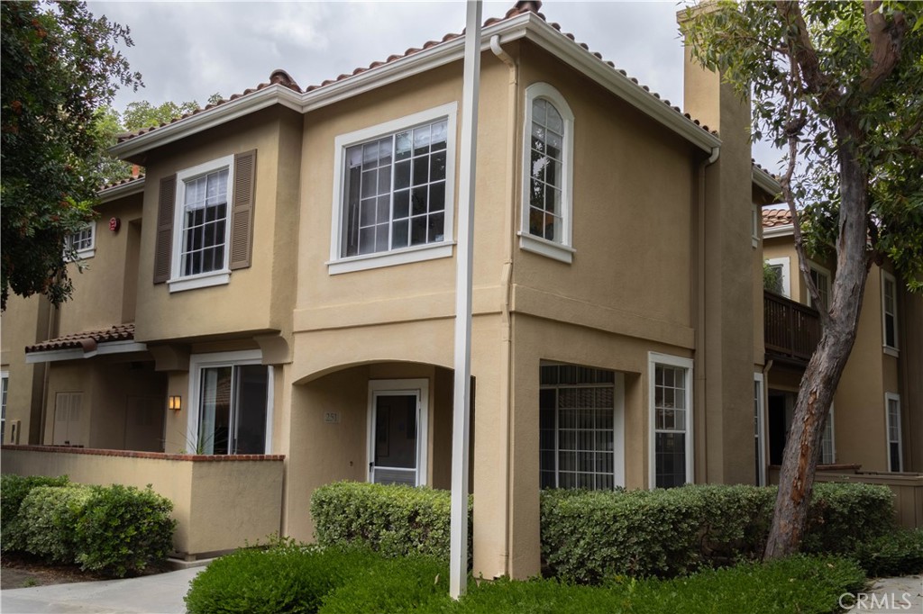 Front - 251 Gallery, Tustin CA 92782 - photo 1