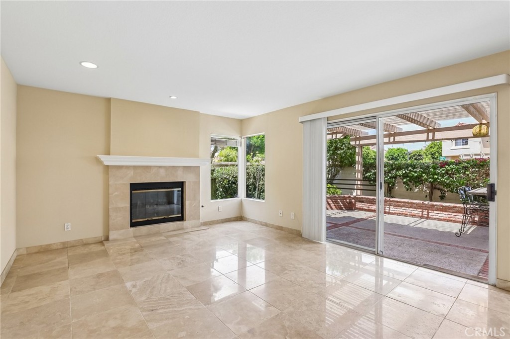 2521 Avenita Alpera, Tustin CA 92782 - photo 9