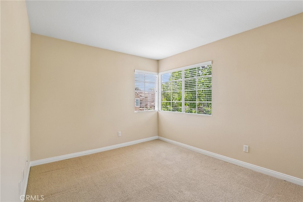 2521 Avenita Alpera, Tustin CA 92782 - photo 29