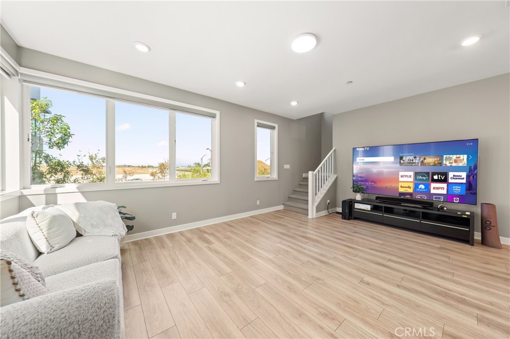 253 Waypoint, Tustin CA 92782 - photo 8