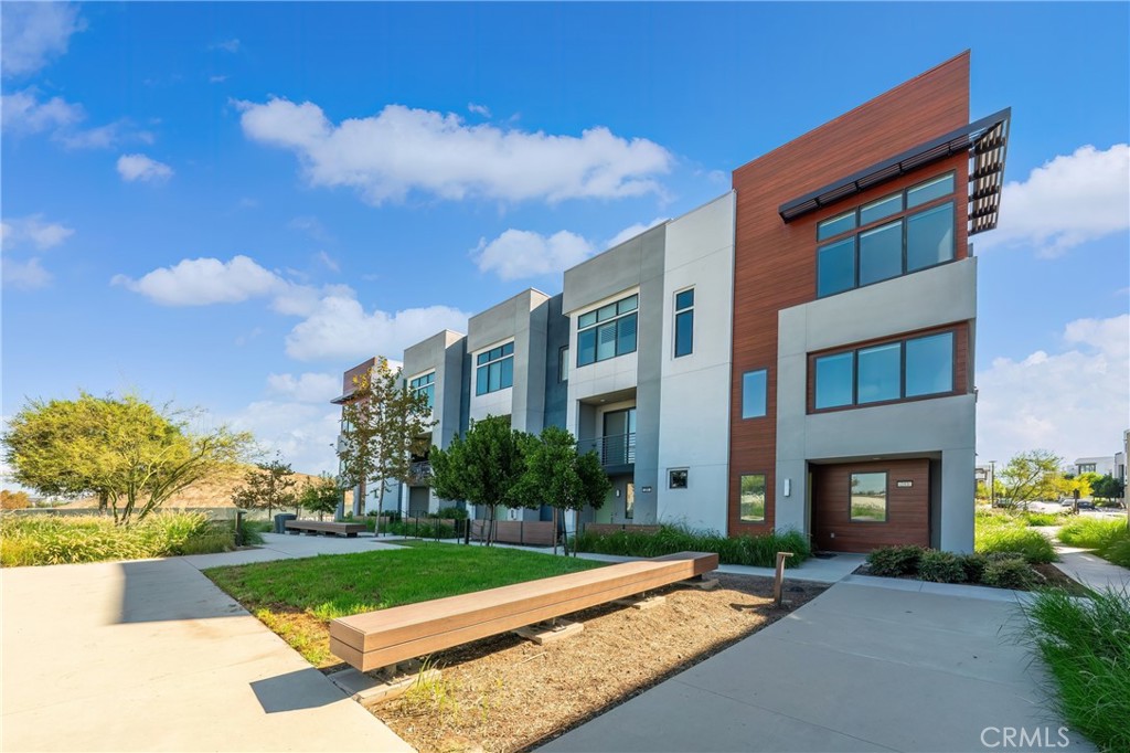 253 Waypoint, Tustin CA 92782 - photo 22