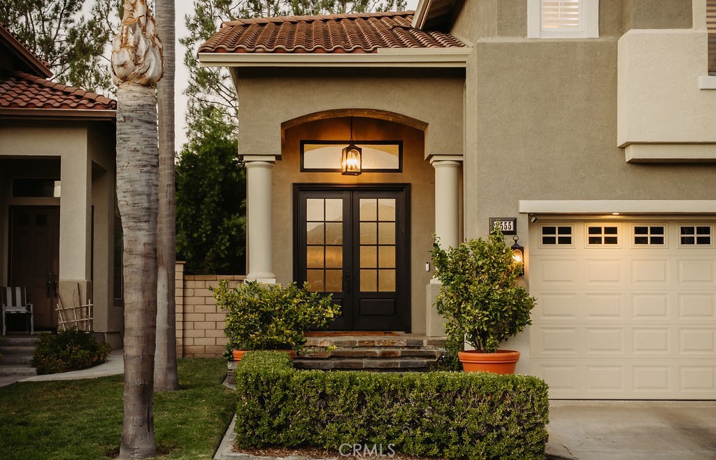 2555 Reynolds Drive, Tustin CA 92782 - photo 3