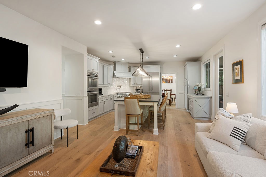 2555 Reynolds Drive, Tustin CA 92782 - photo 20