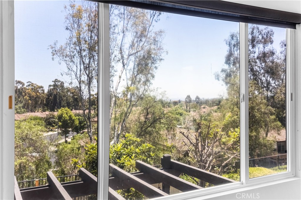 2588 Thorman, Tustin CA 92782 - photo 13
