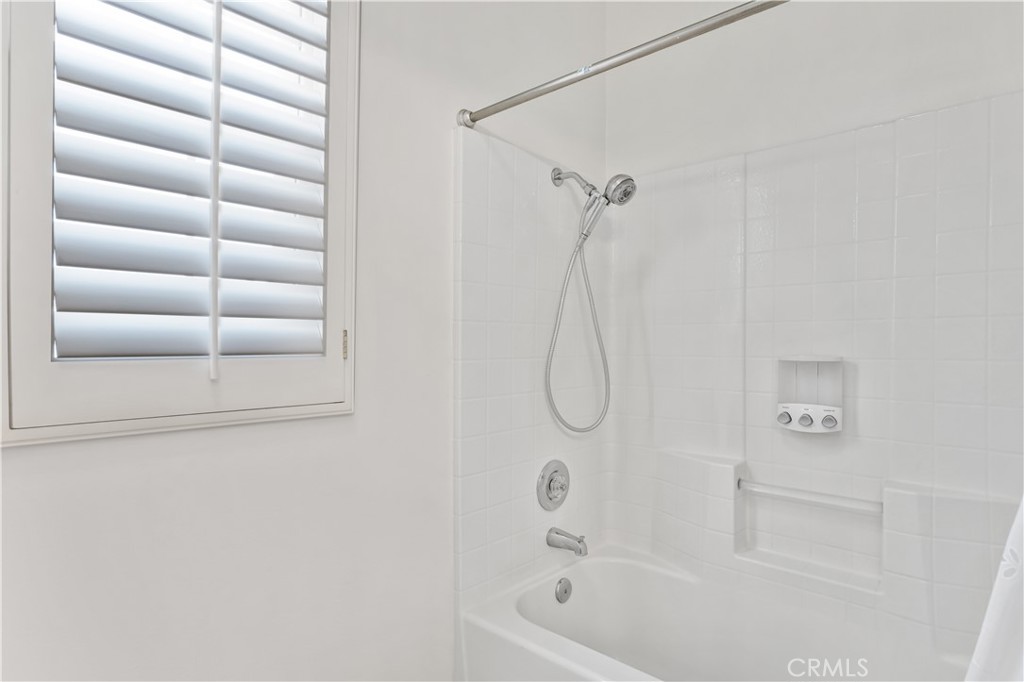 2588 Thorman, Tustin CA 92782 - photo 33