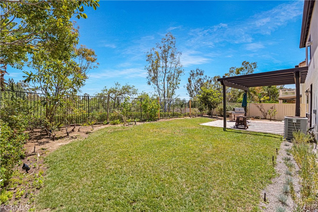 2588 Thorman, Tustin CA 92782 - photo 40