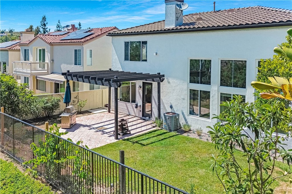 2588 Thorman, Tustin CA 92782 - photo 41
