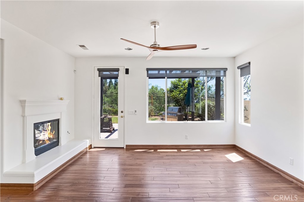 2588 Thorman, Tustin CA 92782 - photo 43