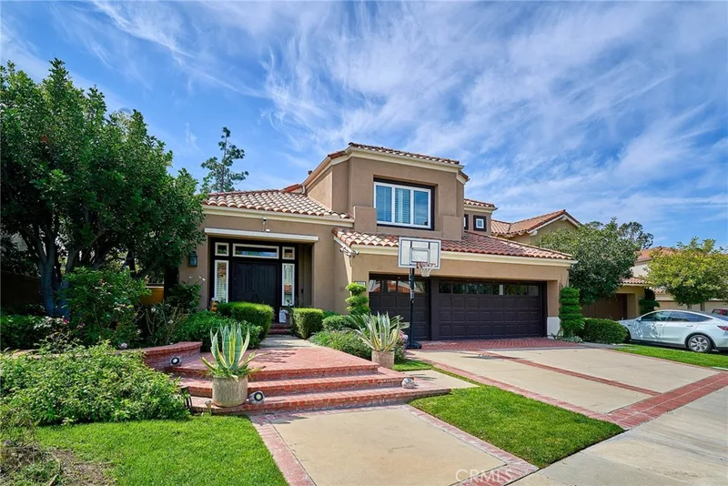 2620 Cypress Point, Tustin, CA 92782