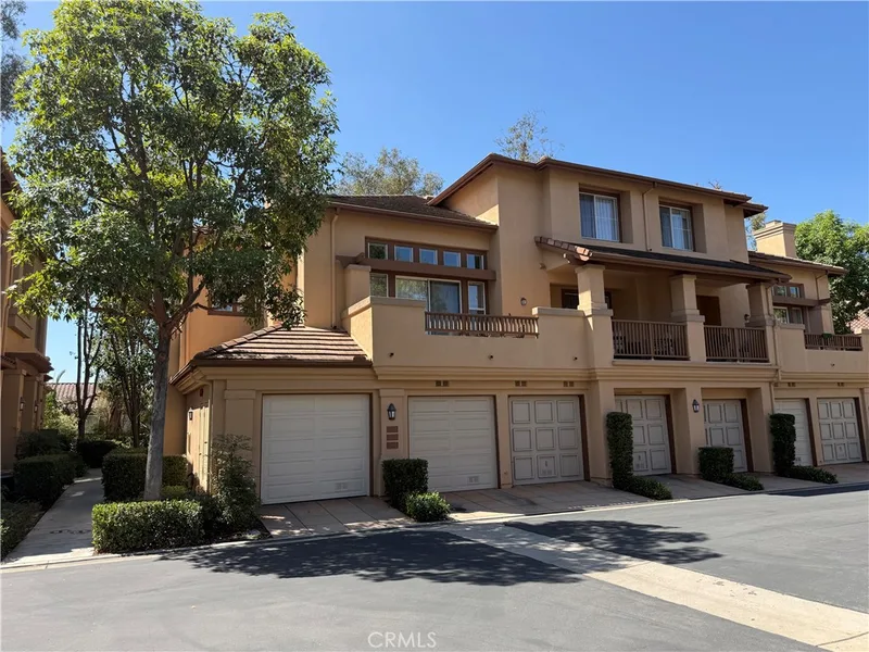 2692 Dunstan, Tustin