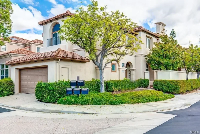 2717 Plumb, Tustin, CA 92782