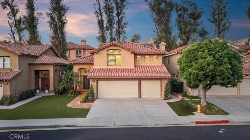 2741 Timmons, Tustin, CA 92782