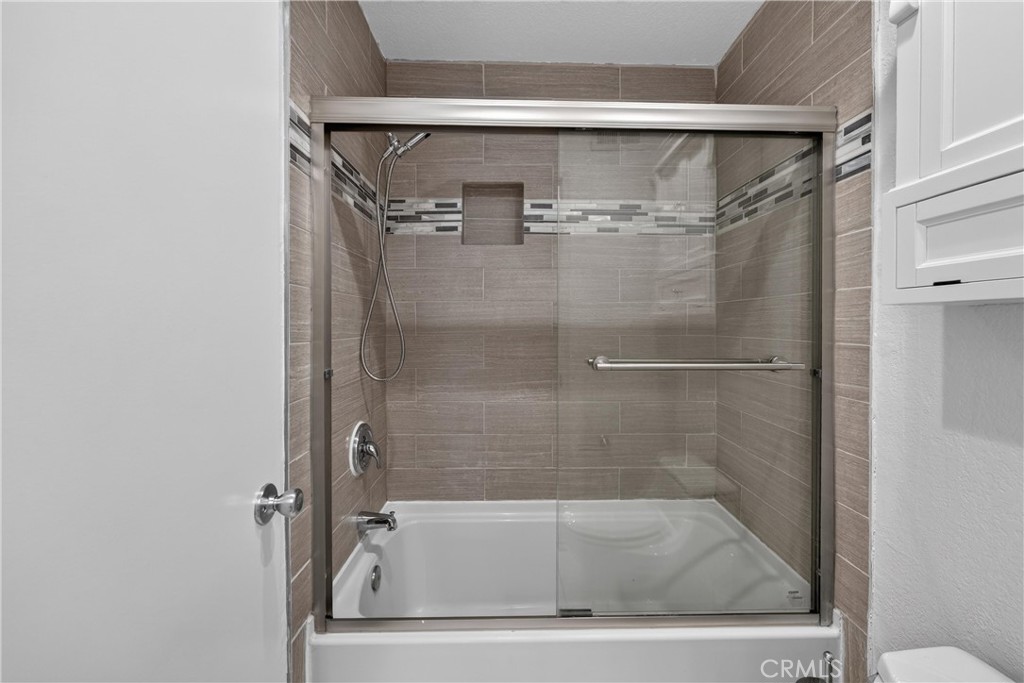 2800 Keller 70, Tustin CA 92782 - photo 22