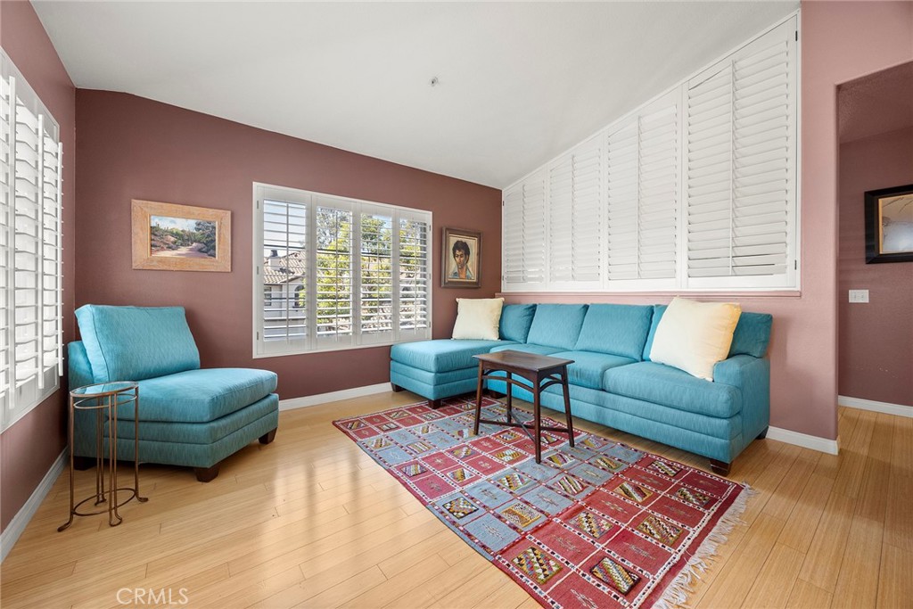 2960 Champion 408, Tustin CA 92782 - photo 3