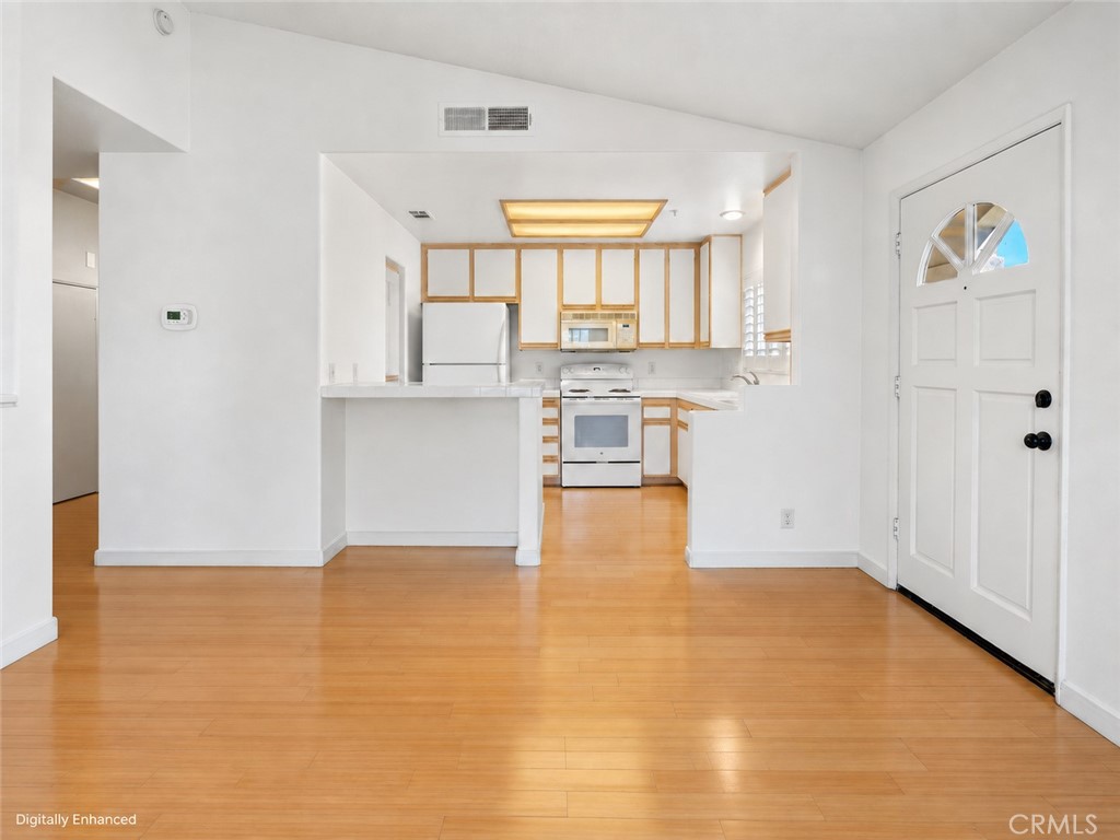 2960 Champion 408, Tustin CA 92782 - photo 29