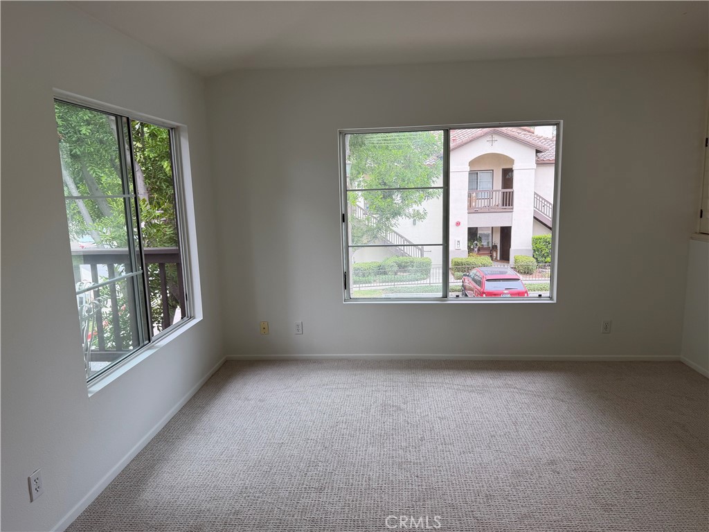 2960 Champion 2605, Tustin CA 92782 - photo 5