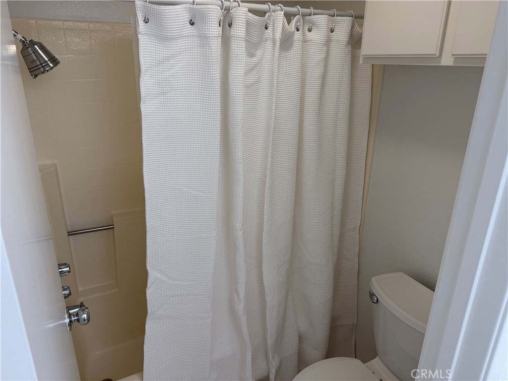 2960 Champion 2605, Tustin CA 92782 - photo 8