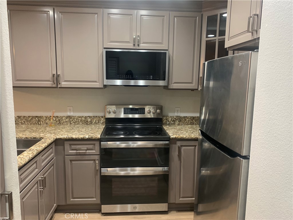 2960 Champion Way 103, Tustin CA 92782 - photo 5