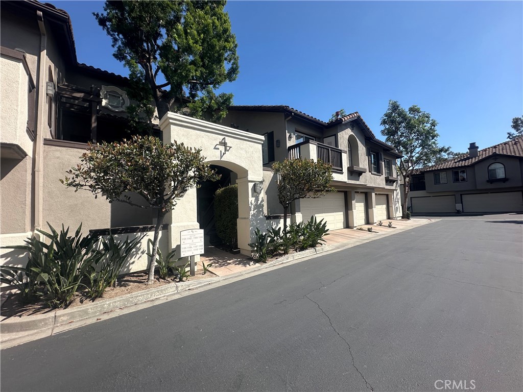 Exterior of the building - 2960 Champion Way 1110, Tustin CA 92782 - photo 1