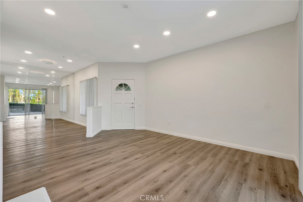 2960 Champion Way 1301, Tustin CA 92782 - photo 5