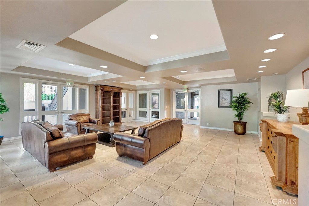 2960 Champion Way 1301, Tustin CA 92782 - photo 44