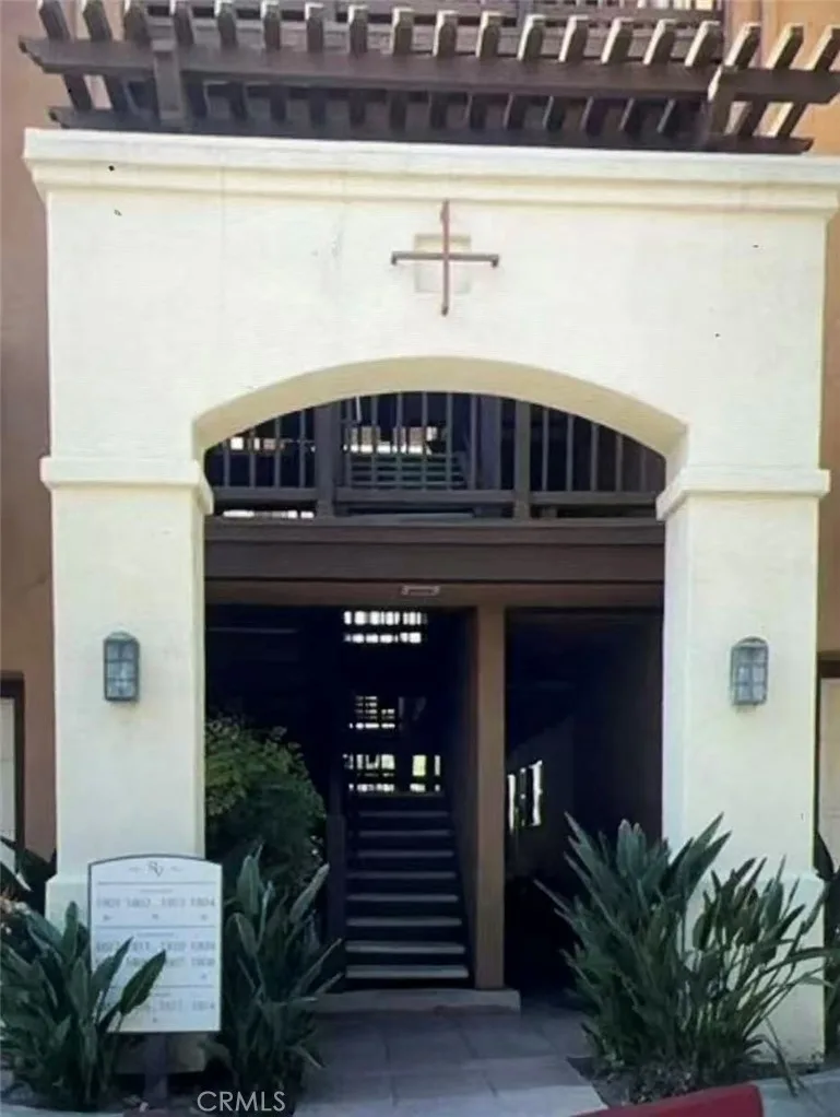 2960 Champion Way 1802, Tustin, CA 92782
