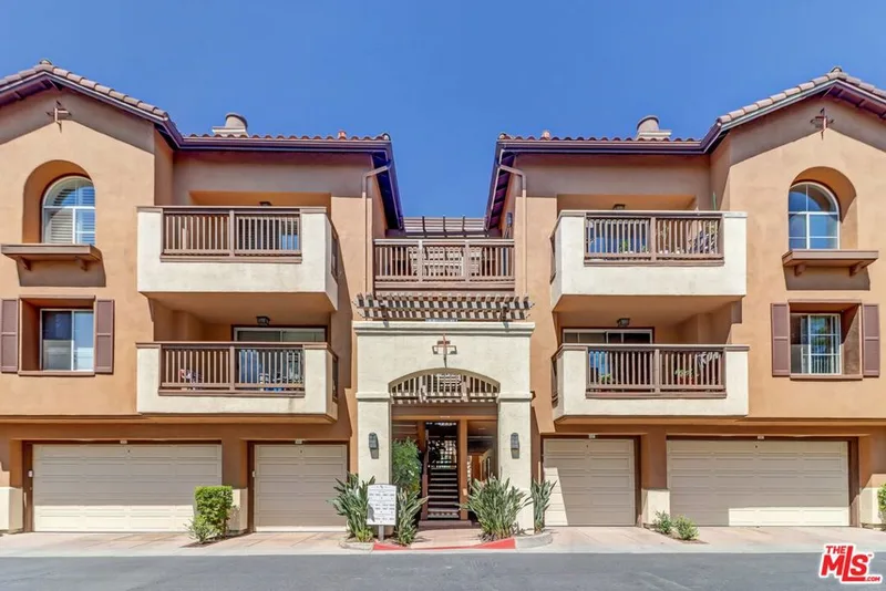 2960 Champion Way 1814, Tustin, CA 92782
