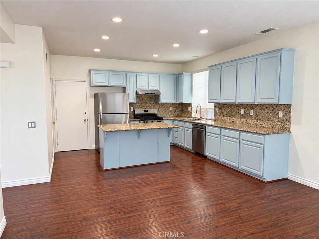 2997 Humeston Avenue, Tustin CA 92782 - photo 21