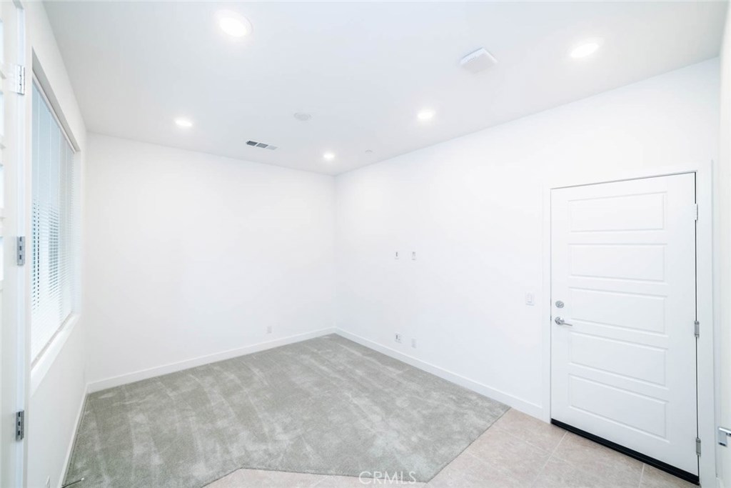331 Lodestar, Tustin CA 92782 - photo 2