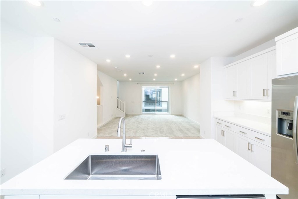 331 Lodestar, Tustin CA 92782 - photo 13