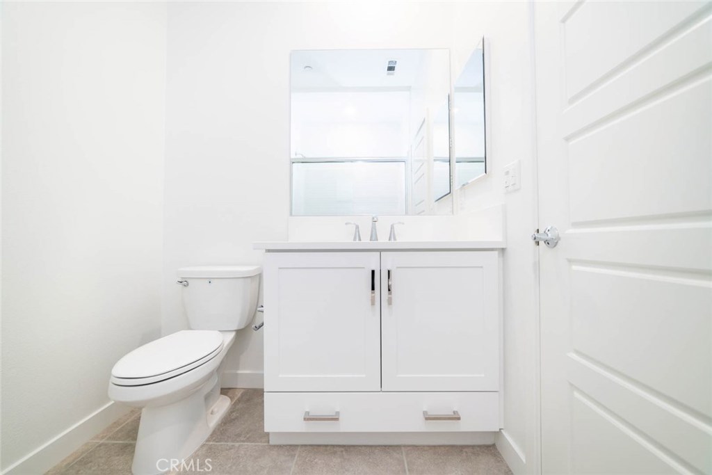 331 Lodestar, Tustin CA 92782 - photo 20