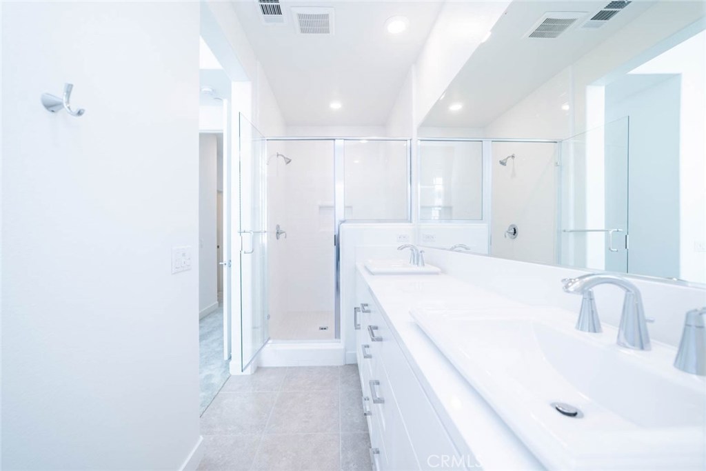 331 Lodestar, Tustin CA 92782 - photo 22
