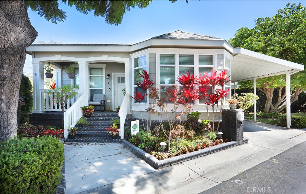 4 Buena Vista, Tustin CA 92680 - photo 2