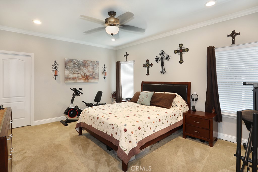 4 Buena Vista, Tustin CA 92680 - photo 15