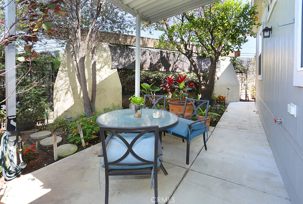 4 Buena Vista, Tustin CA 92680 - photo 33
