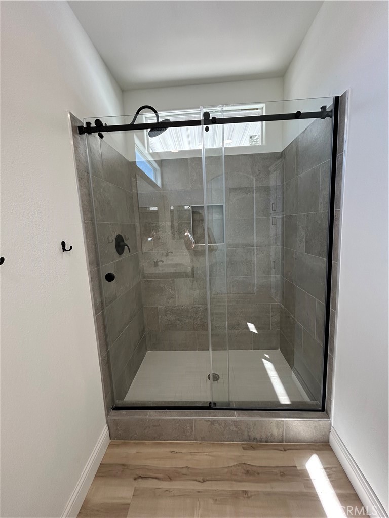master glass tile shower - 40 Via Entrada, Tustin CA 92780 - photo 23