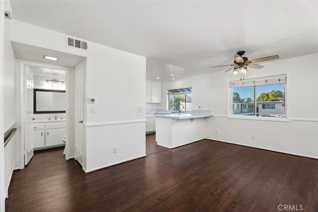 428 W 1st Street, Tustin CA 92780 - photo 9