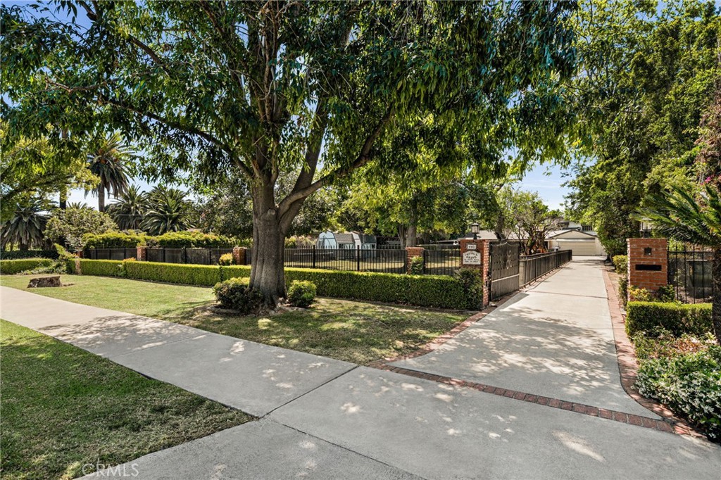 440 W Main Street, Tustin CA 92780 - photo 4