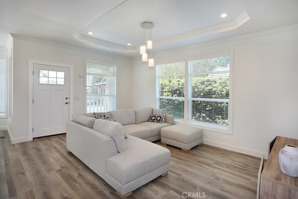 5 Buena Vista, Tustin CA 92680 - photo 12