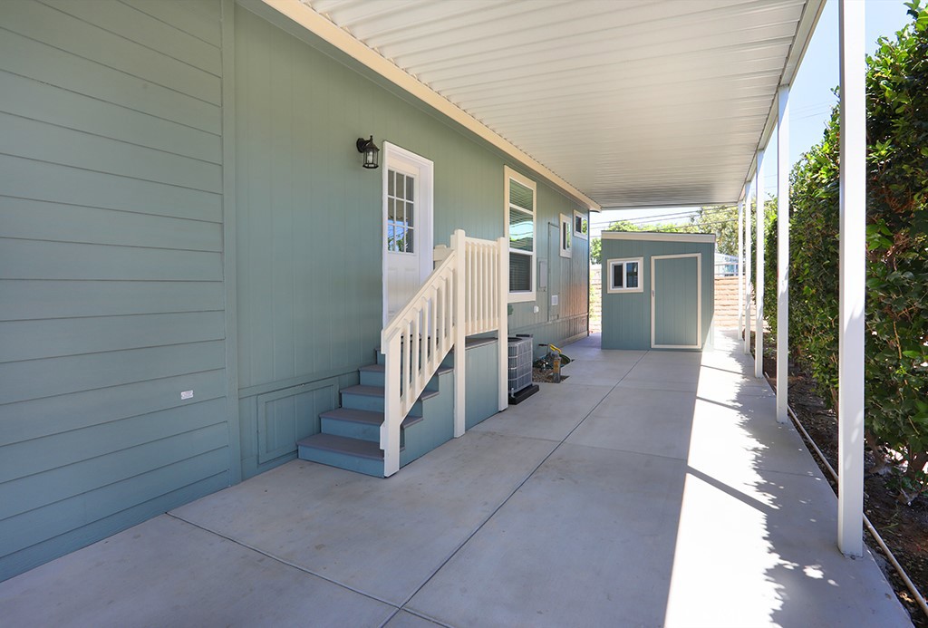 5 Buena Vista, Tustin CA 92680 - photo 29