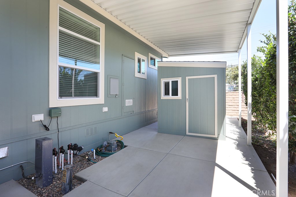 5 Buena Vista, Tustin CA 92680 - photo 30