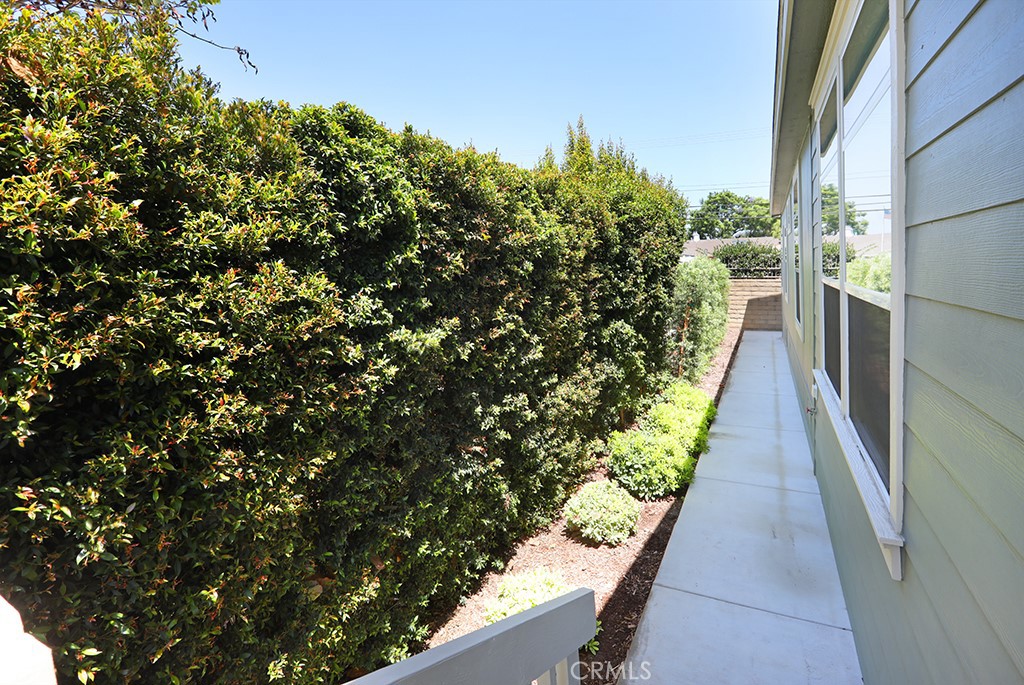 5 Buena Vista, Tustin CA 92680 - photo 33