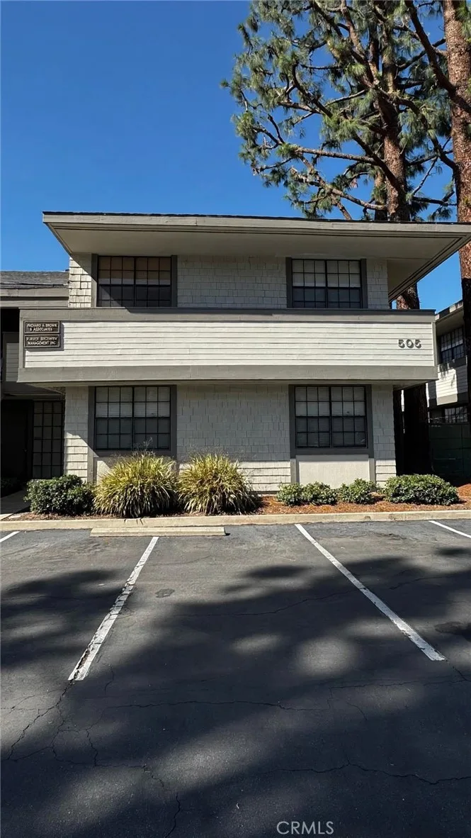 505 E 1st C, Tustin, CA 92780