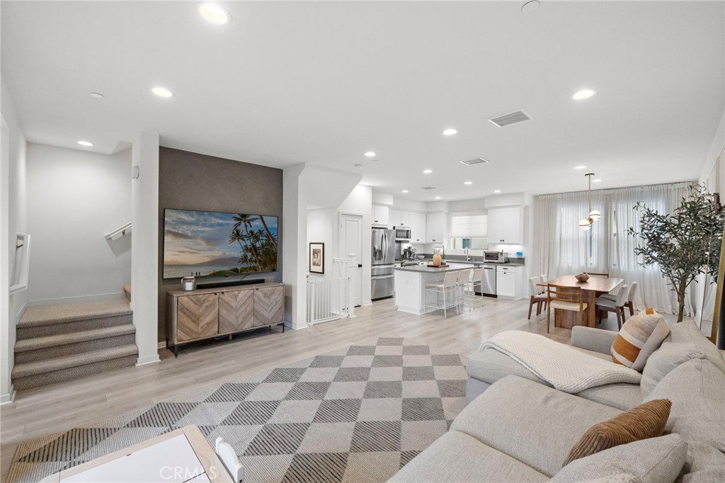 605 Handley Court, Tustin CA 92780 - photo 12