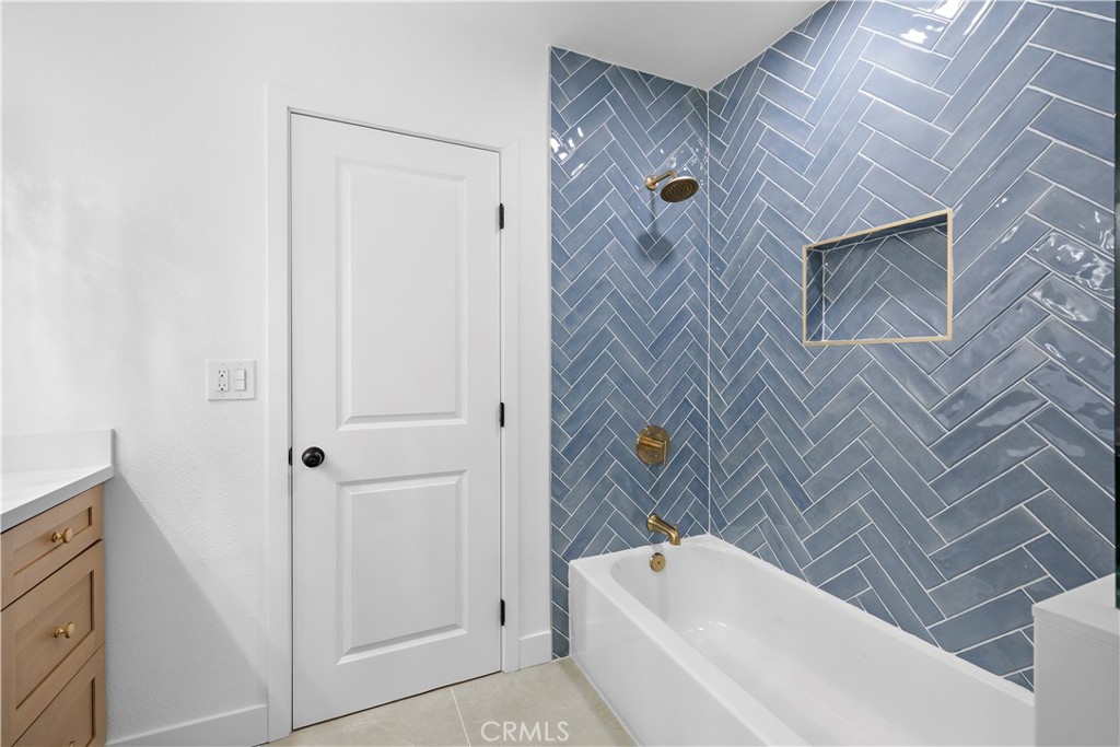 655 W 6th A, Tustin CA 92780 - photo 19