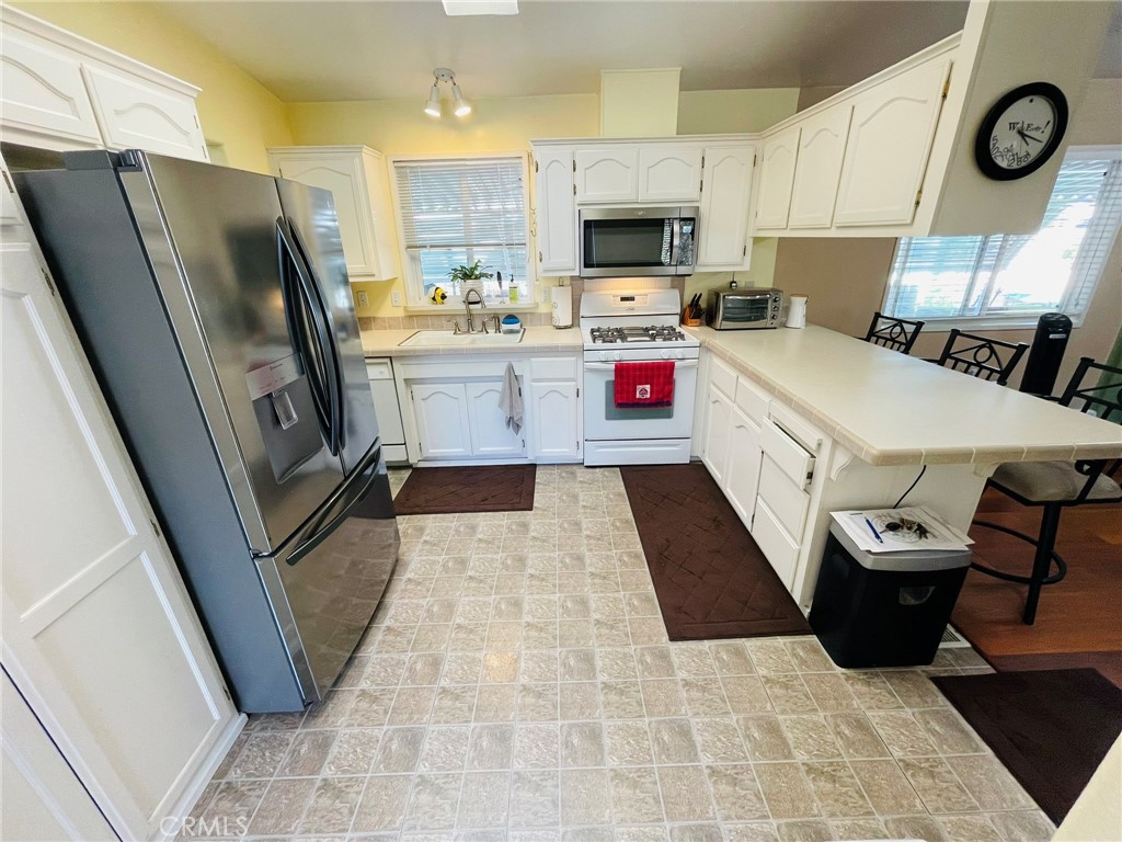 77 Seville, Tustin CA 92780 - photo 11