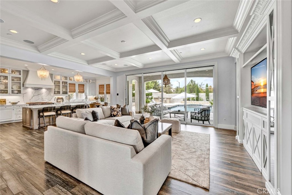 8 Stafford Place, Tustin CA 92782 - photo 10
